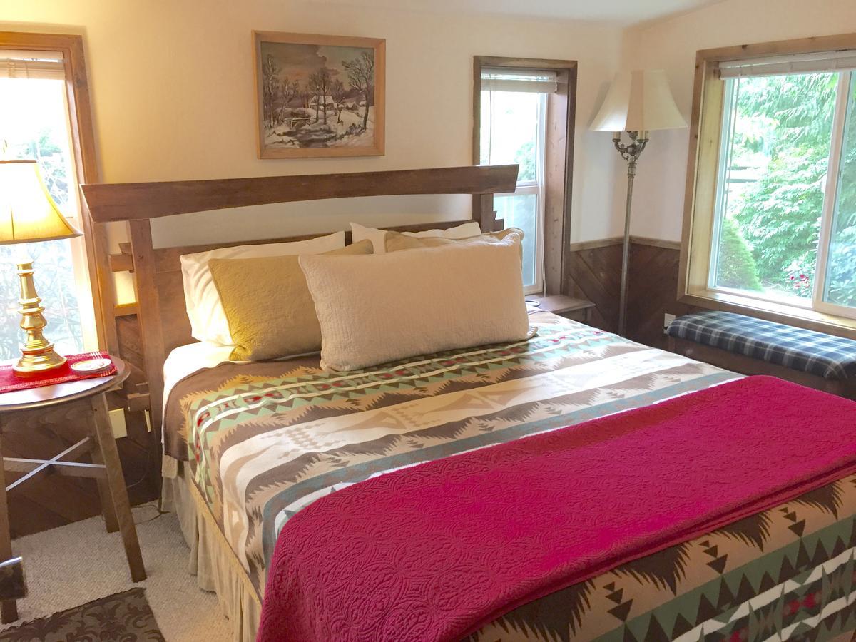 Отель Bond Ranch Retreat King Hill Номер фото
